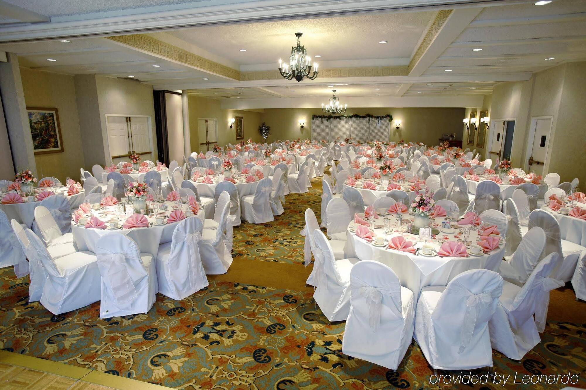 Holiday Inn Dublin - Pleasanton By Ihg Exterior photo