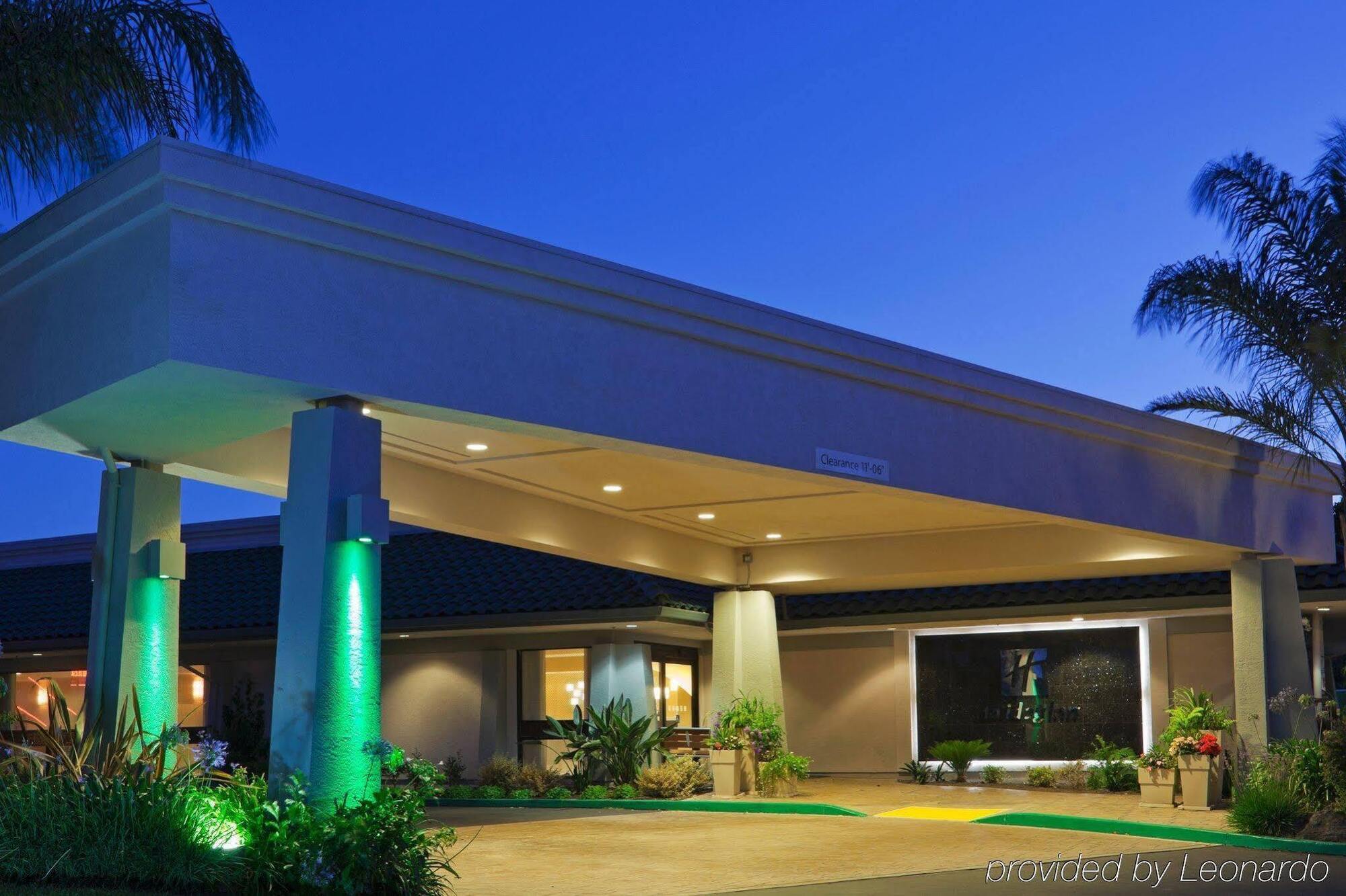 Holiday Inn Dublin - Pleasanton By Ihg Exterior photo